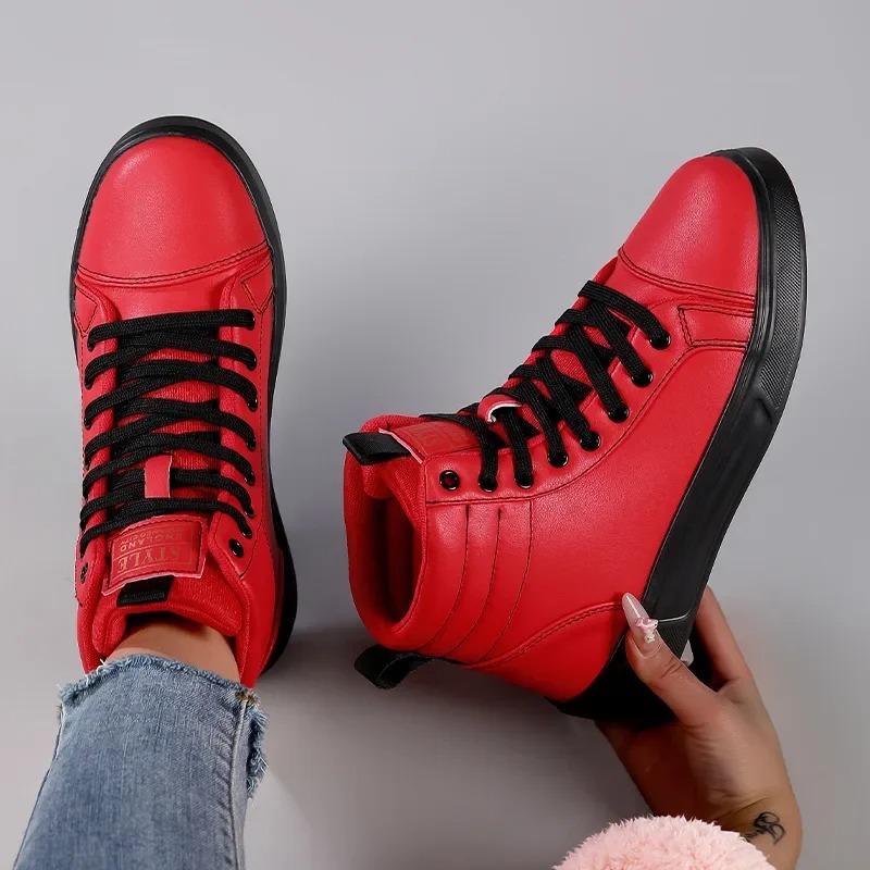 Chaussures Yuji Itadori Jujutsu Kaisen – Baskets de Cosplay Premium Rouge & Noir – Image 3